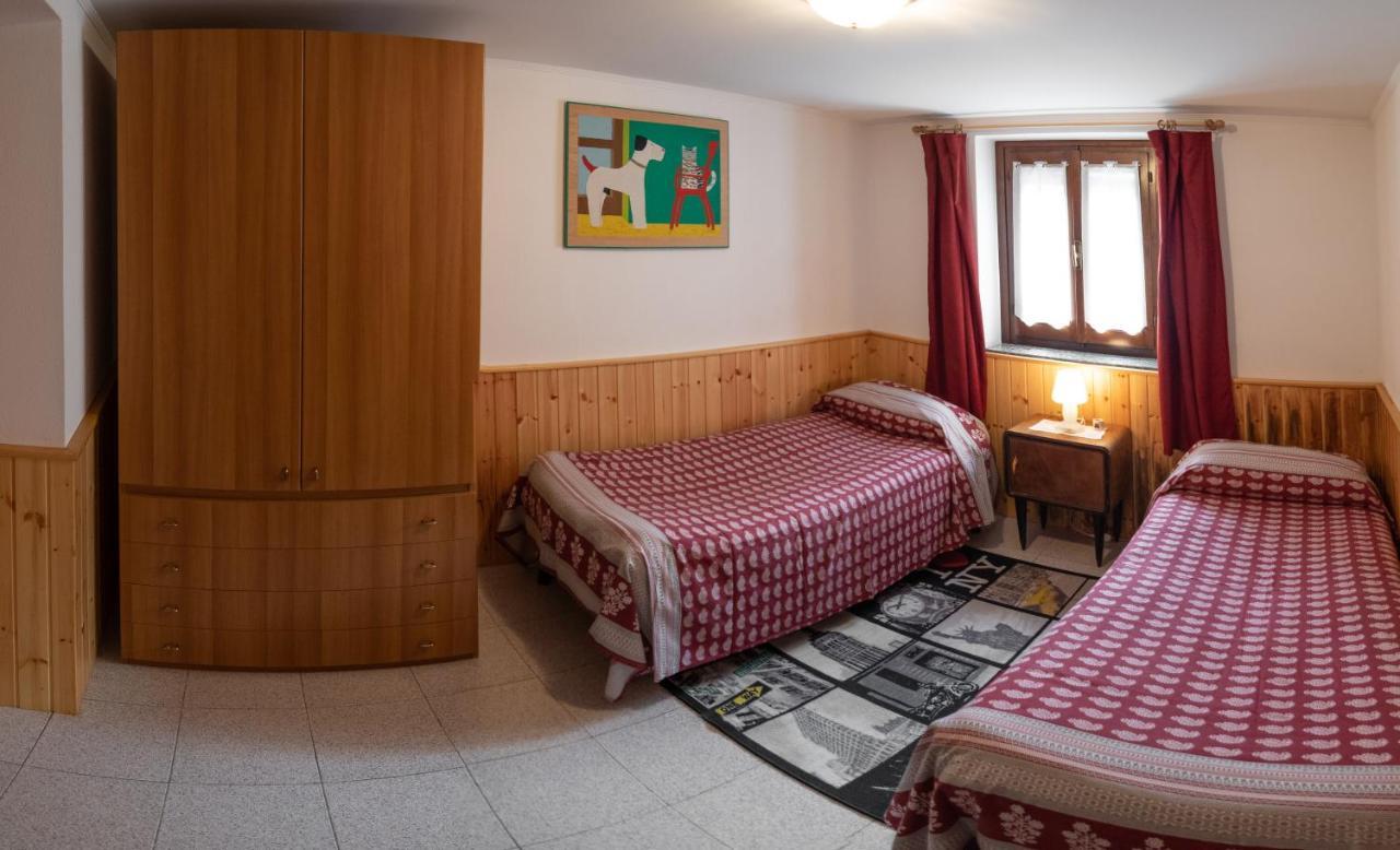 Casa Emma Villa Pianello Del Lario Luaran gambar
